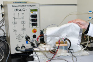 Compact Fuel Cell Test System 850C2 with fuel cell connected